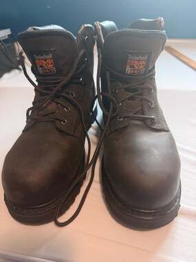 Timberland PRO 33034 MEN'S PIT BOSS 6" WORK BOOT Steel ToeBrown 11.5M Pre- Owned